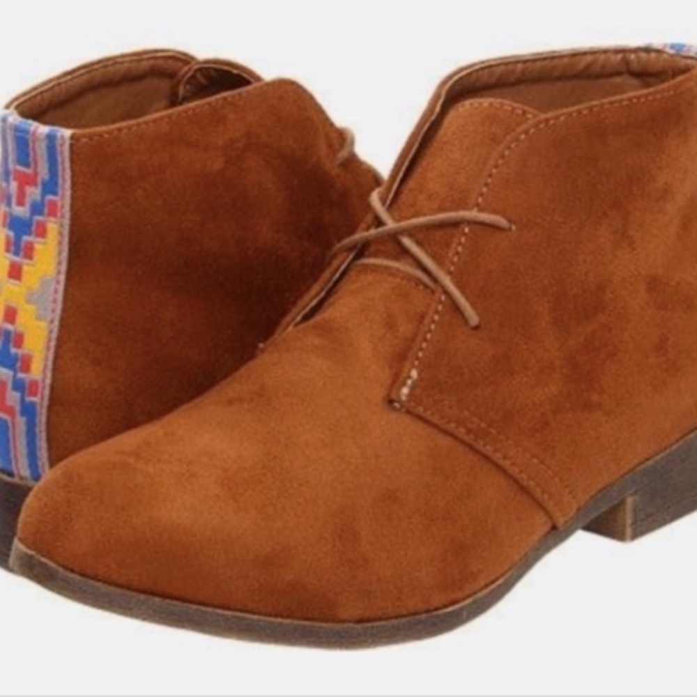 Madden Girl Dyylan Booties in Cognac